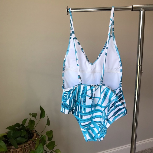 NWT CUPSHE One Piece Swimsuit - Picture 2 of 7